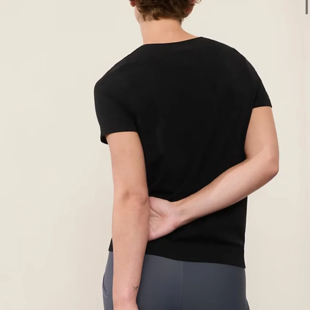 Athleta In Motion Seamless Top Workout Athletic Active Gym Tee Black SZ XS NWT - Picture 5 of 14